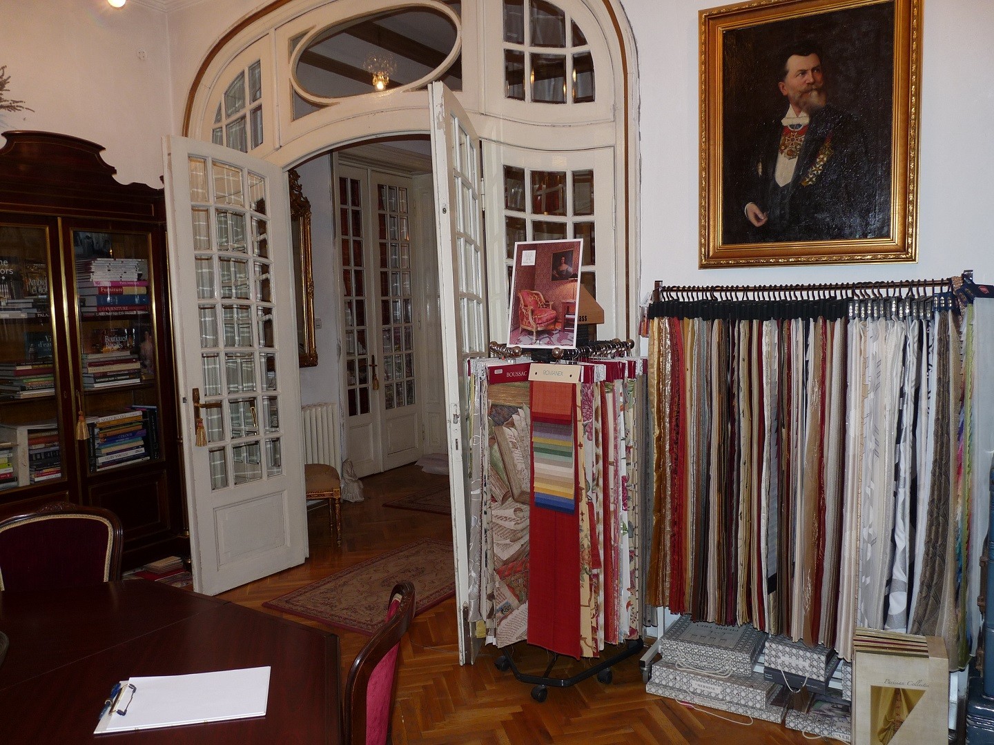 Showroom perdele / tapet 58